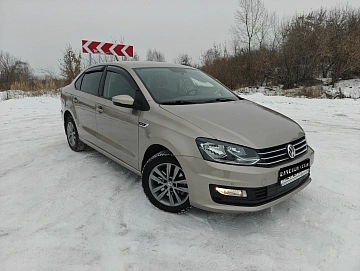 Volkswagen Polo, 2019г, передний привод, автомат