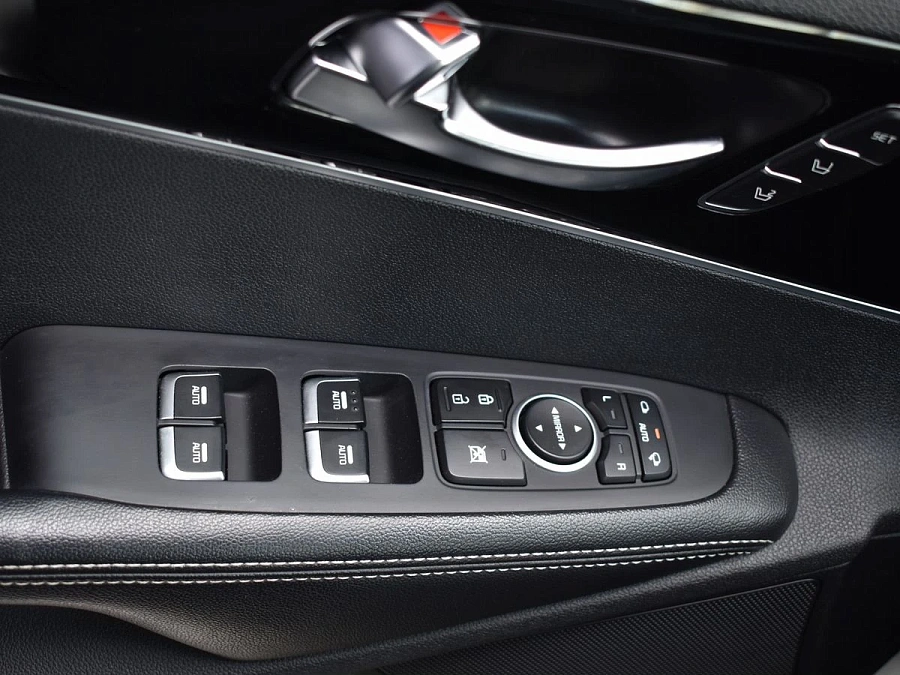 Kia Sorento, 2018г., полный привод, автомат