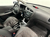 Kia Ceed, 2015г., передний привод, механика