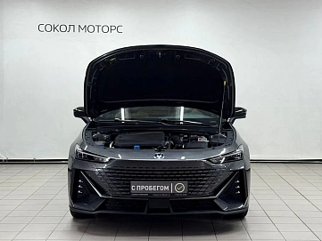 Changan UNI-V, 2023г, передний привод, робот