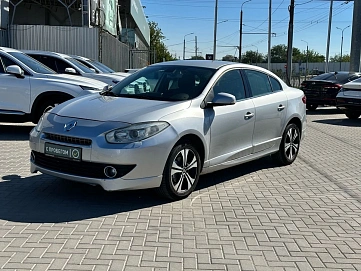 Renault Fluence, 2011г, передний привод, вариатор