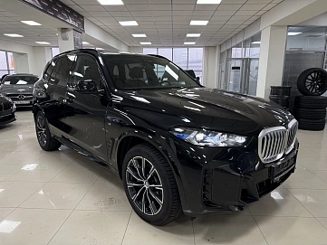 BMW X5, 2025г, полный привод, автомат