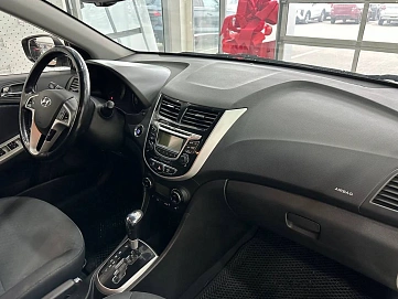 Hyundai Solaris, 2014г, передний привод, автомат