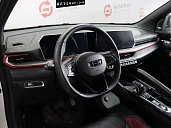 Geely Coolray, 2024г., передний привод, робот