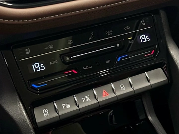 Skoda Kodiaq, 2023г, полный привод, робот