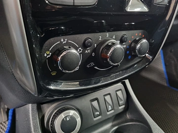 Nissan Terrano, 2019г, полный привод, автомат