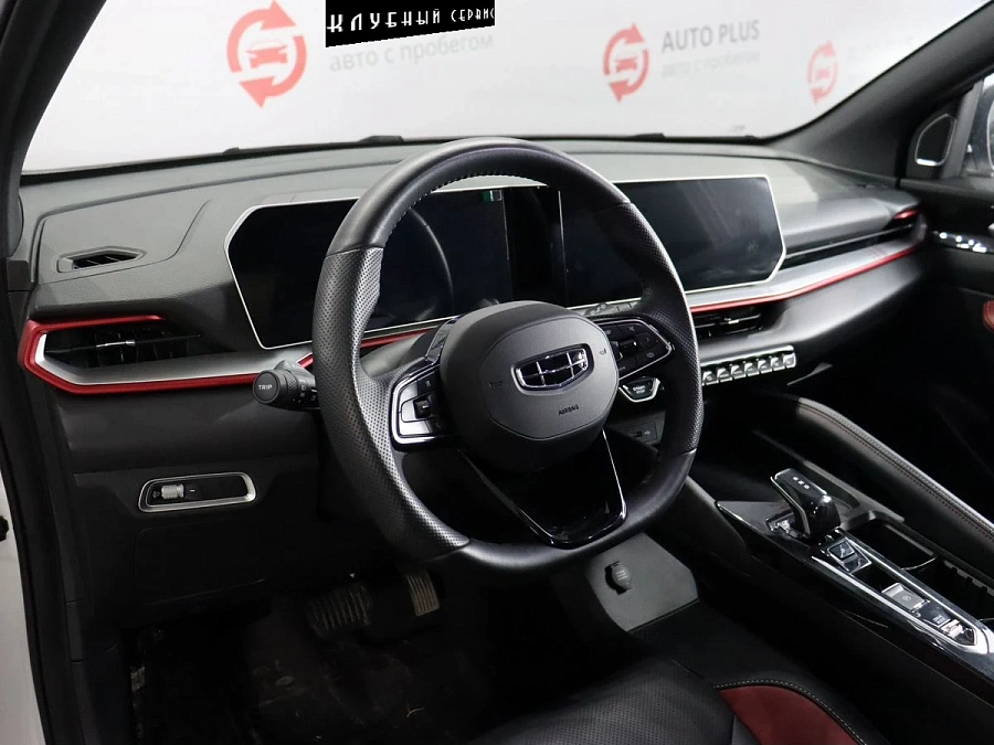 Geely Coolray, 2024г., передний привод, робот