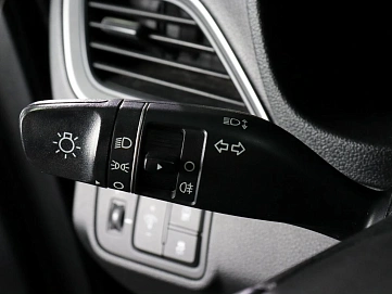 Hyundai Solaris, 2018г, передний привод, автомат