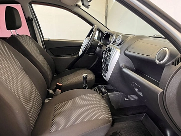 Lada (ВАЗ) Granta, 2018г., передний привод, механика