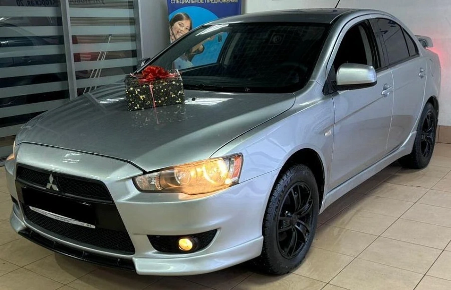 Mitsubishi Lancer, 2007г., передний привод, механика