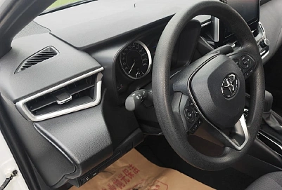 Toyota Levin, 2023г, передний привод, вариатор