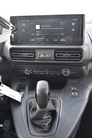 Peugeot Partner, 2024г, Передний привод, Механическая