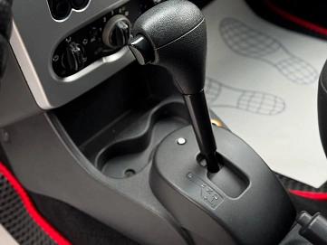 Renault Logan, 2011г, передний привод, автомат