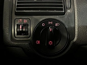 Volkswagen Golf, 2001г., передний привод, механика