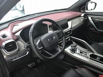 Geely Coolray, 2023г, передний привод, робот