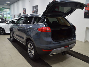 Geely Atlas, 2020г, передний привод, автомат