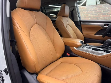 Toyota Highlander, 2025г, полный привод, автомат