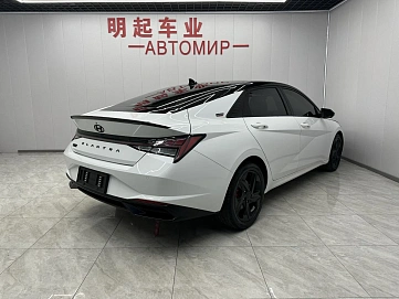Hyundai Elantra, 2022г, передний привод, вариатор