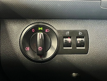 Volkswagen Caddy, 2012г, передний привод, механика