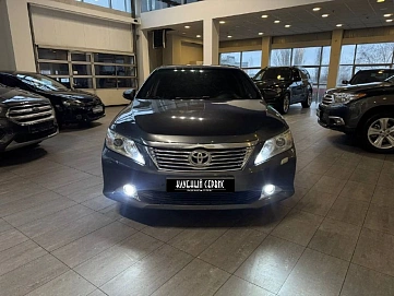 Toyota Camry, 2012г, передний привод, автомат