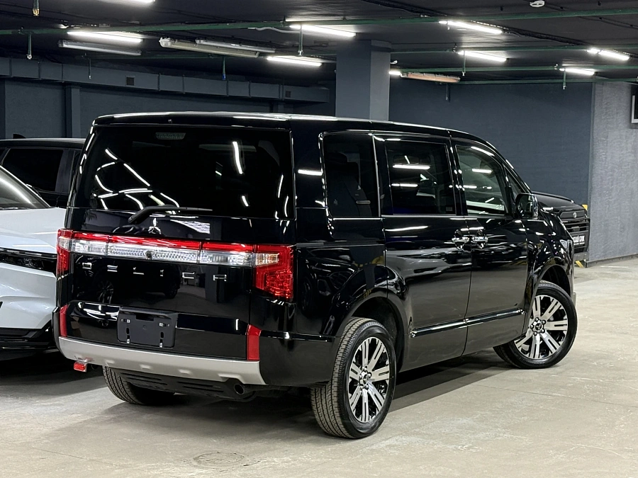 Mitsubishi Delica D:5, 2025г.
