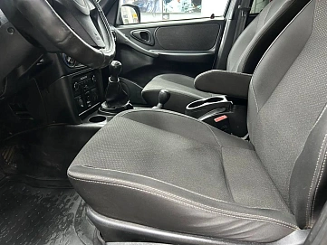 Chevrolet Niva, 2020г, полный привод, механика