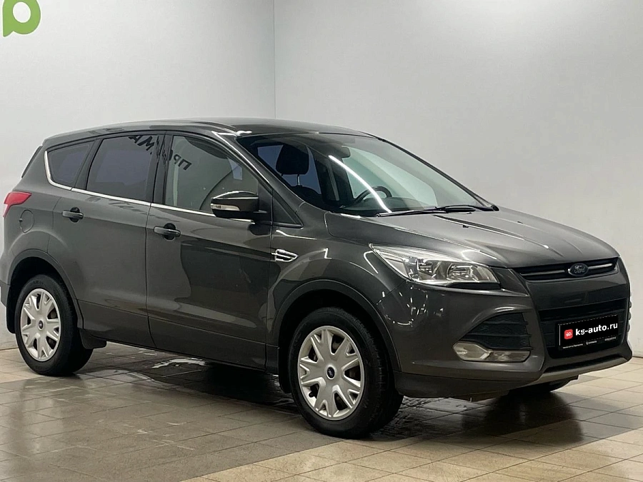 Ford Kuga, 2016г., передний привод, автомат