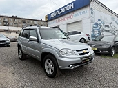 Chevrolet Niva, 2015г., полный привод, механика