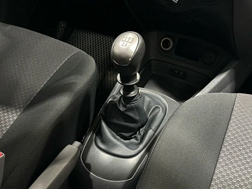 Kia Rio, 2009г, передний привод, механика