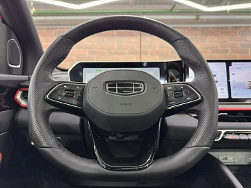 Geely Coolray, 2024г, передний привод, робот