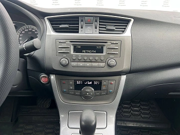 Nissan Sentra, 2014г, передний привод, автомат