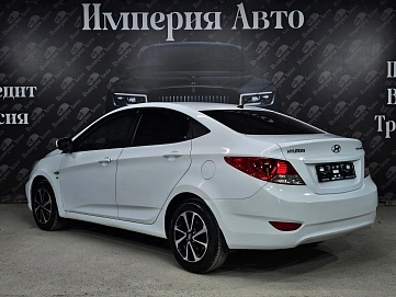 Hyundai Solaris, 2013г, передний привод, механика
