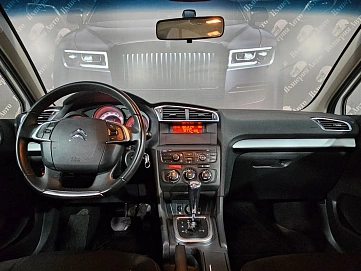 Citroen C4, 2013г, передний привод, автомат