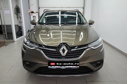 Renault Arkana, 2019г, передний привод, вариатор