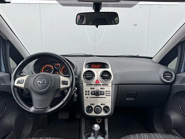 Opel Corsa, 2008г, передний привод, робот