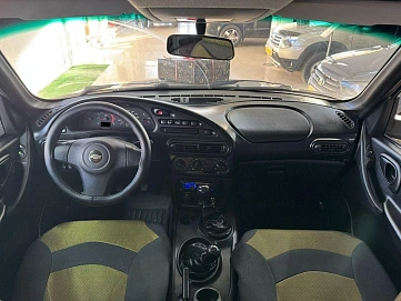 Chevrolet Niva, 2011г, полный привод, механика