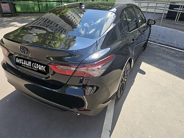 Toyota Camry, 2021г, передний привод, автомат