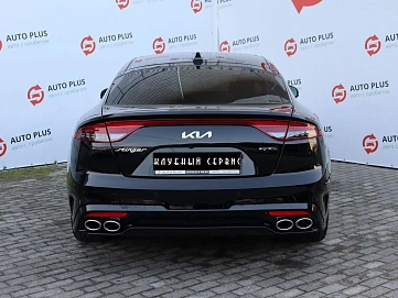 Kia Stinger, 2023г, полный привод, автомат