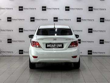 Hyundai Solaris, 2013г, передний привод, автомат