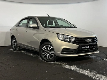 Lada (ВАЗ) Vesta, 2018г, передний привод, механика