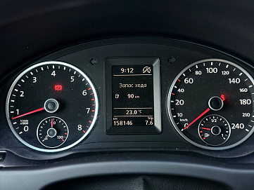 Volkswagen Tiguan, 2011г, передний привод, механика