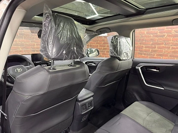 Toyota RAV4, 2025г, полный привод, вариатор