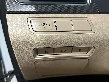 Hyundai Sonata, 2017г, передний привод, автомат