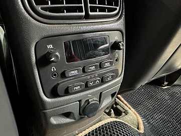 GMC Envoy, 2002г., полный привод, автомат