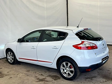 Renault Megane, 2013г, передний привод, механика