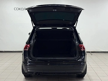 Volkswagen Tiguan, 2020г, полный привод, робот