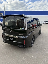 Honda Stepwgn, 2018г, передний привод, вариатор