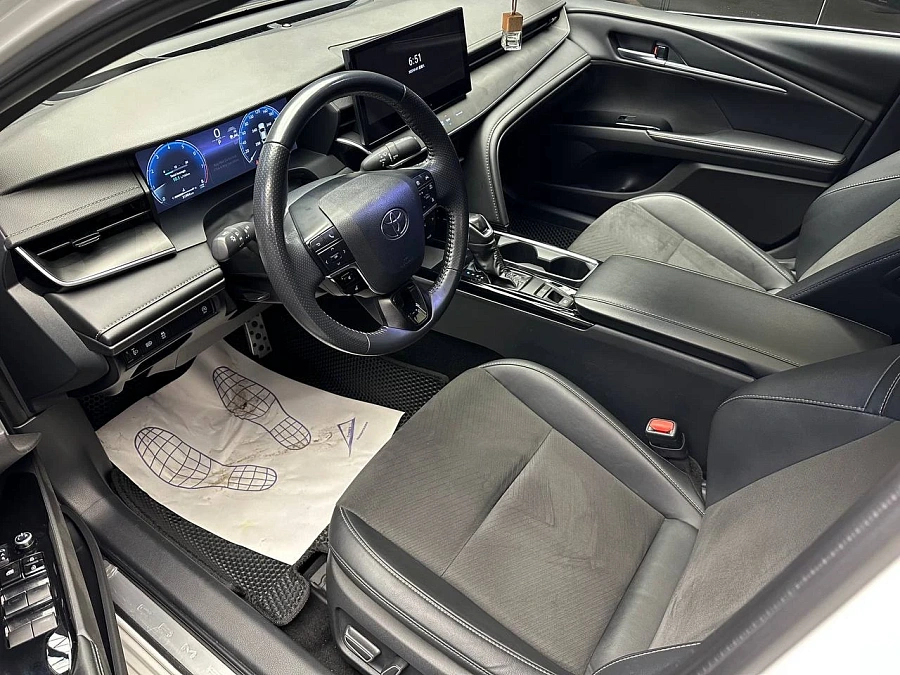 Toyota Camry, 2024г., передний привод, вариатор
