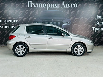 Peugeot 307, 2006г, передний привод, автомат
