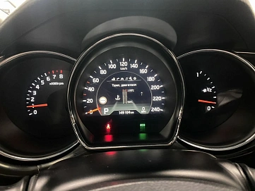 Kia Ceed, 2018г, передний привод, робот